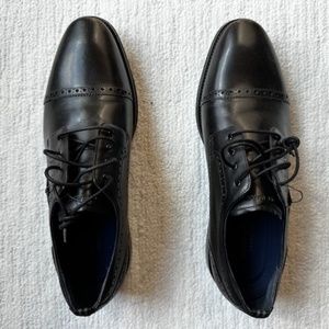 Cole Haan Black waterproof cap toe oxfords Grand 360